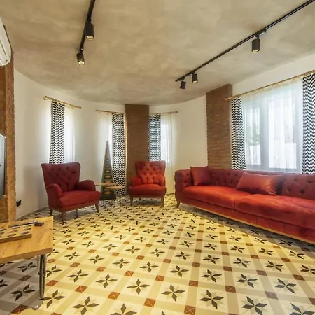 Extraordinary With Private Pool In Antalya Villa