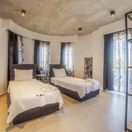 Villa Extraordinary With Private Pool In Antalya Belek